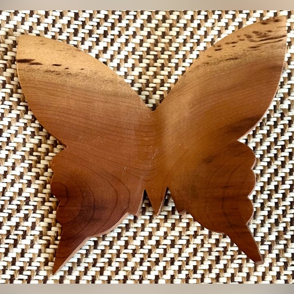 2 Vintage Carved Myrtlewood Carved Butterfly Set Mid Century Modern from Oregon - Picture 9 of 10